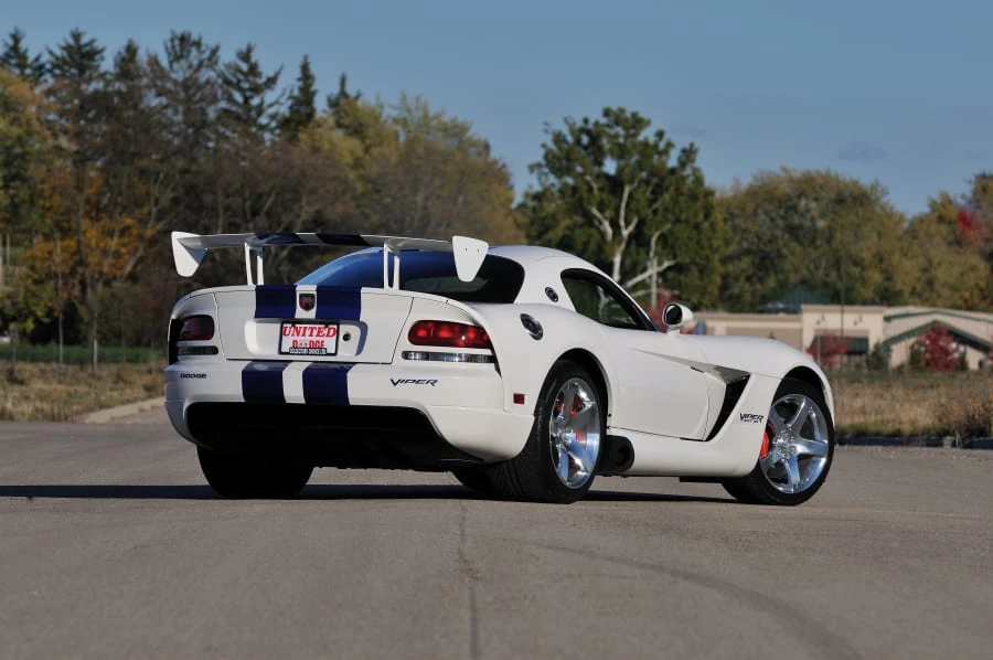 2006 Dodge Viper 3rd Gen - Image 2 of 12