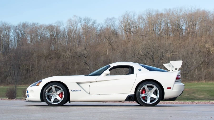 2006 Dodge Viper 3rd Gen - Image 2 of 12