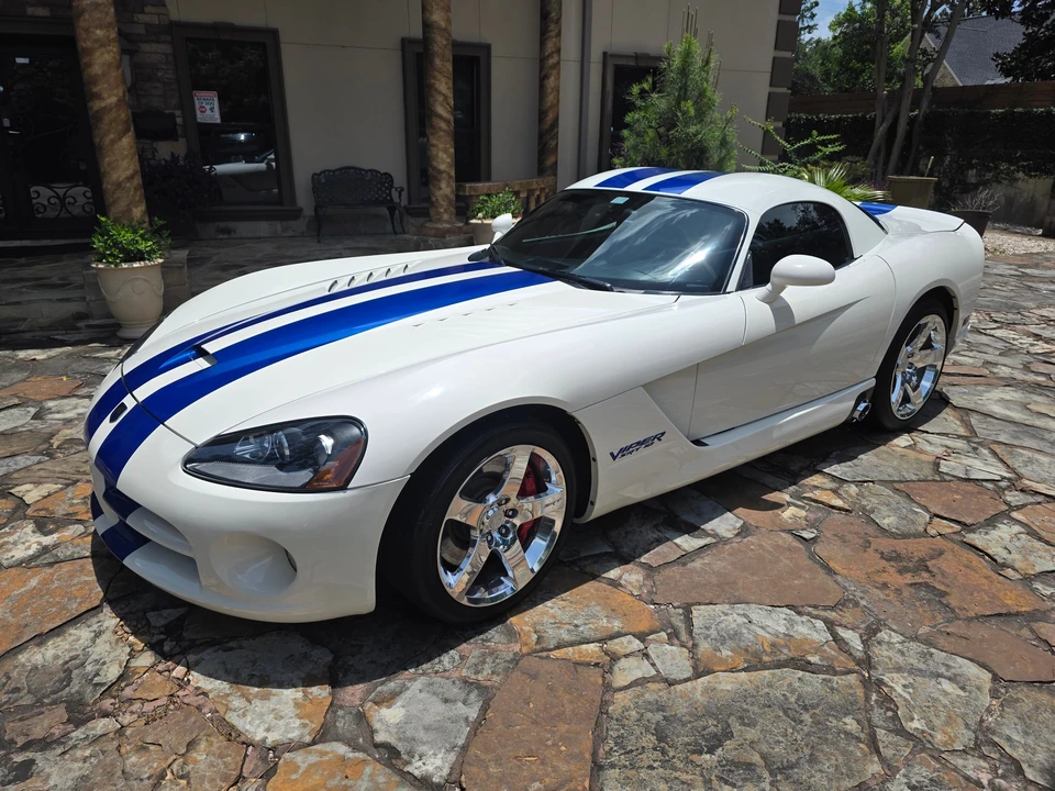 2006 Dodge Viper 3rd Gen - Image 6 of 31