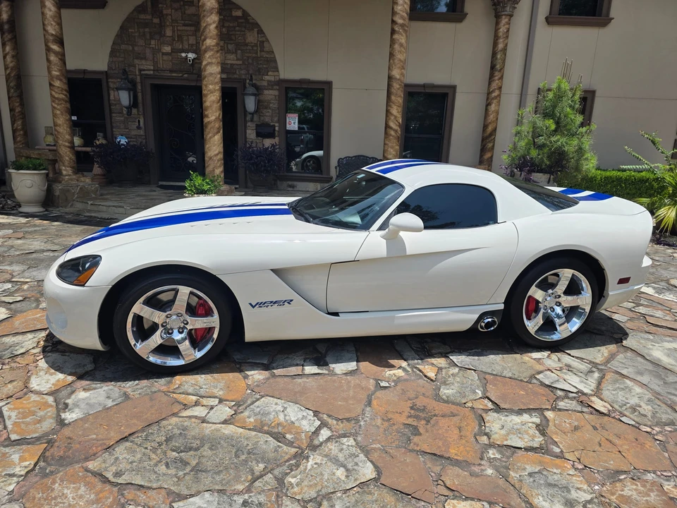 2006 Dodge Viper 3rd Gen - Image 28 of 31