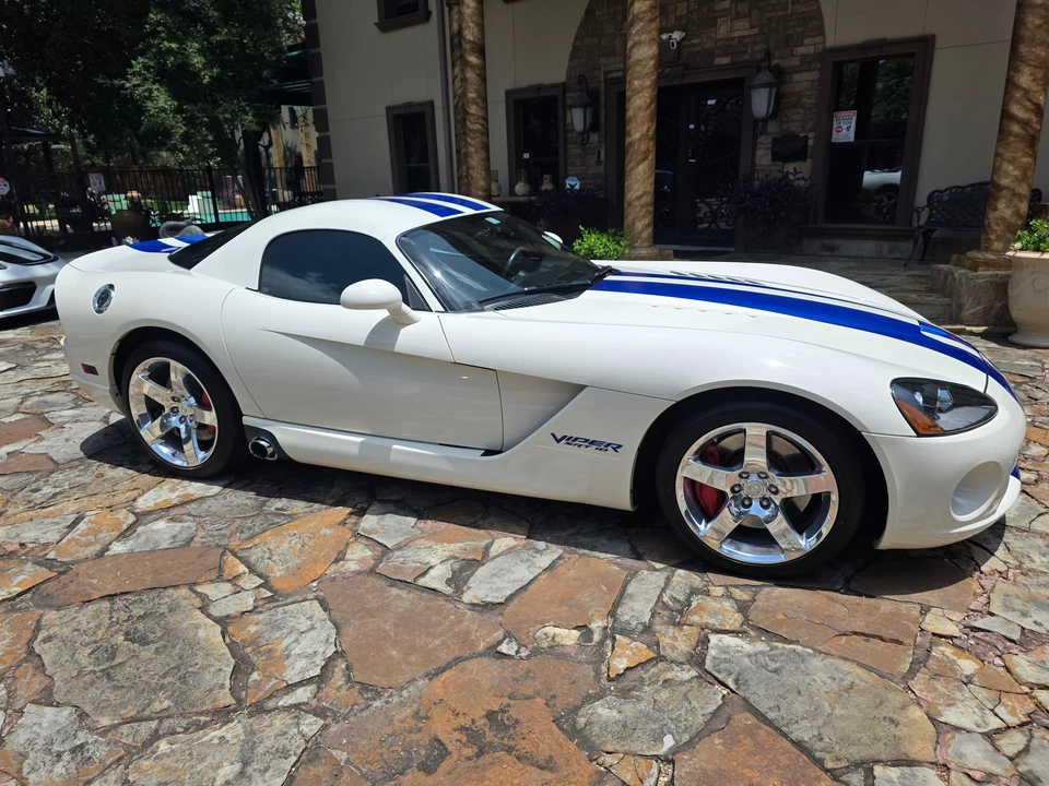 2006 Dodge Viper 3rd Gen - Image 12 of 31