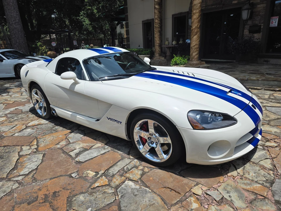 2006 Dodge Viper 3rd Gen - Image 10 of 31
