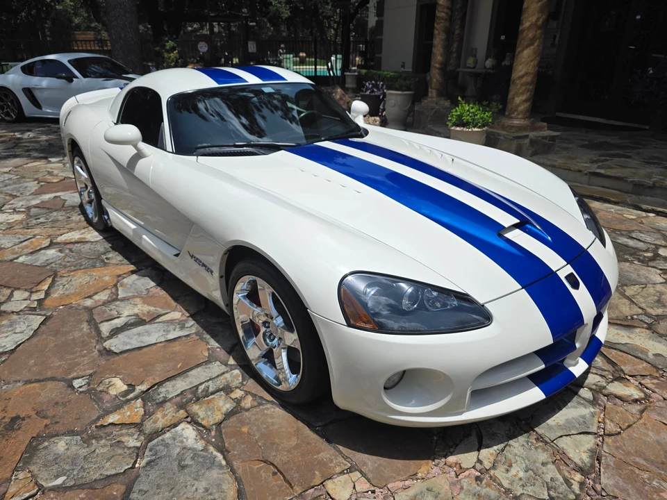 2006 Dodge Viper 3rd Gen - Image 9 of 31