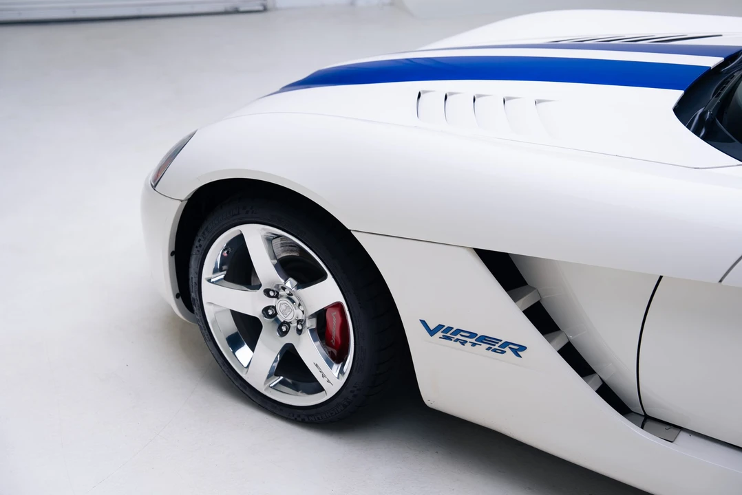 2006 Dodge Viper 3rd Gen - Image 22 of 31