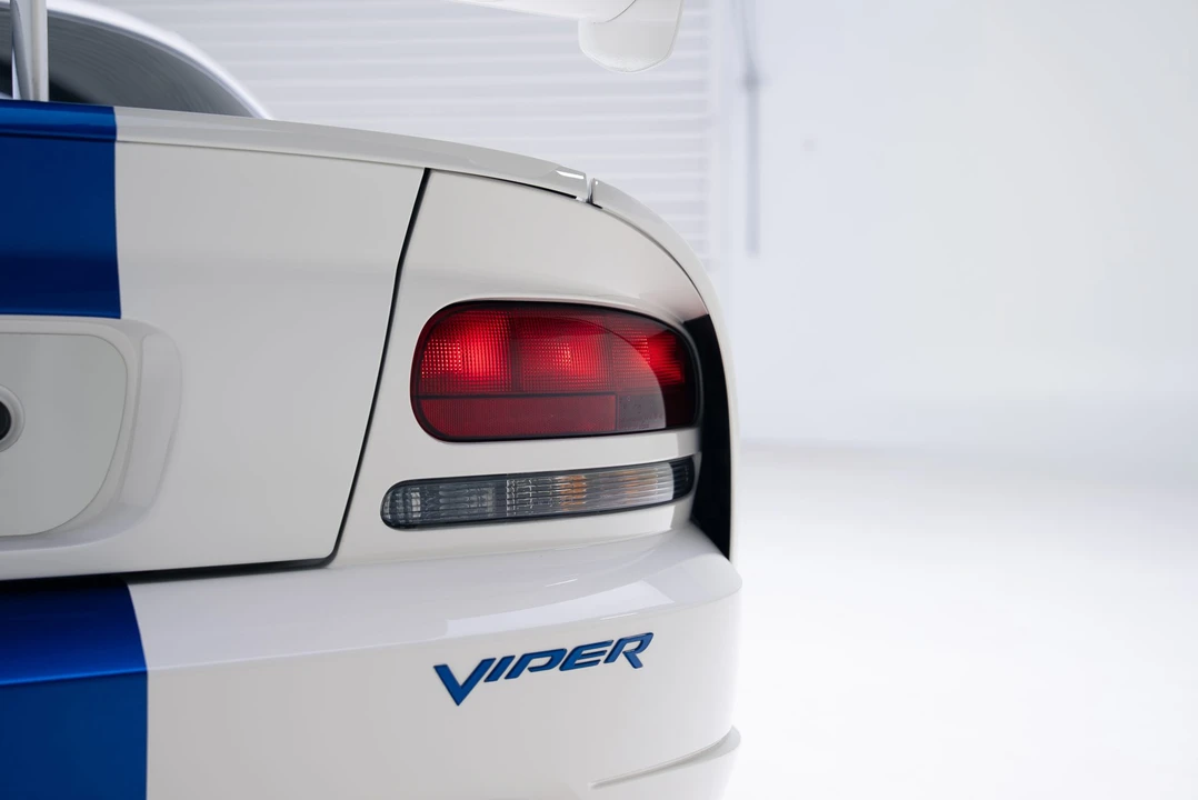 2006 Dodge Viper 3rd Gen - Image 18 of 31