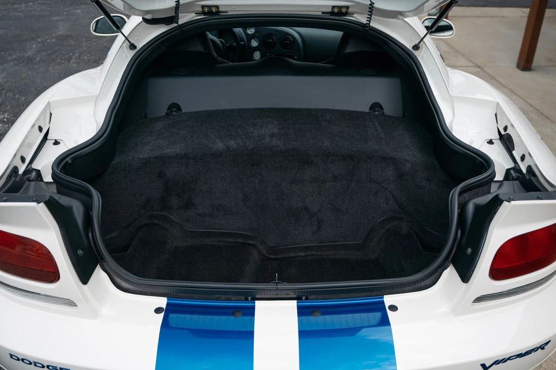 2006 Dodge Viper 3rd Gen - Image 31 of 31