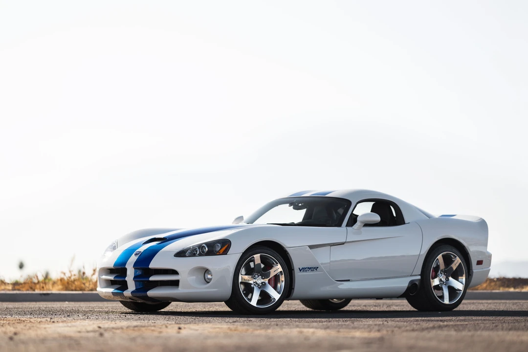2006 Dodge Viper 3rd Gen - Image 5 of 30