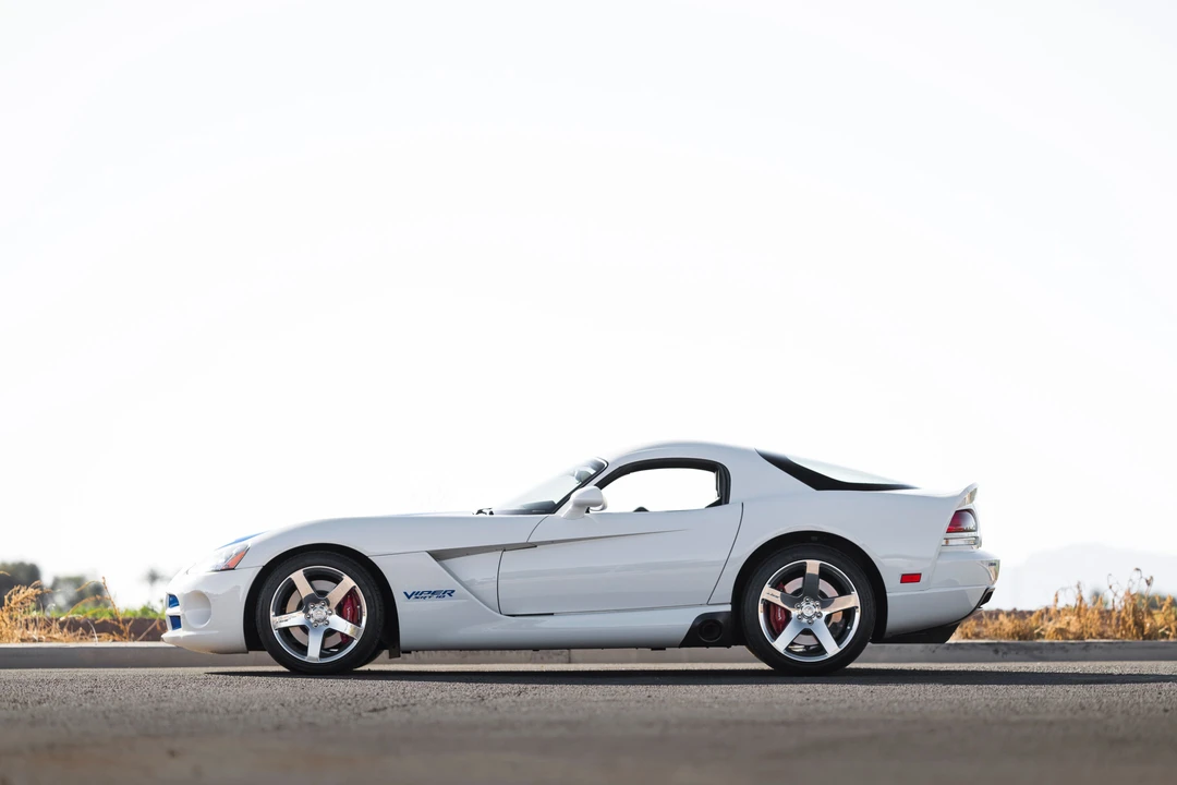2006 Dodge Viper 3rd Gen - Image 3 of 30