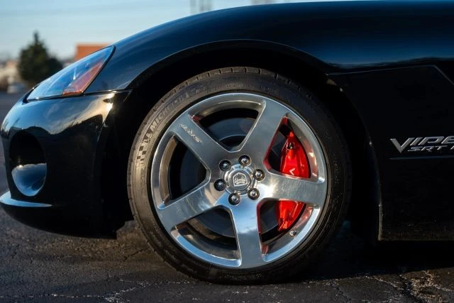 2006 Dodge Viper 3rd Gen - Image 5 of 21