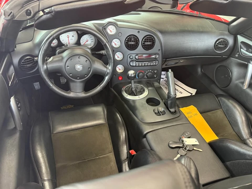 2006 Dodge Viper 3rd Gen - Image 5 of 10