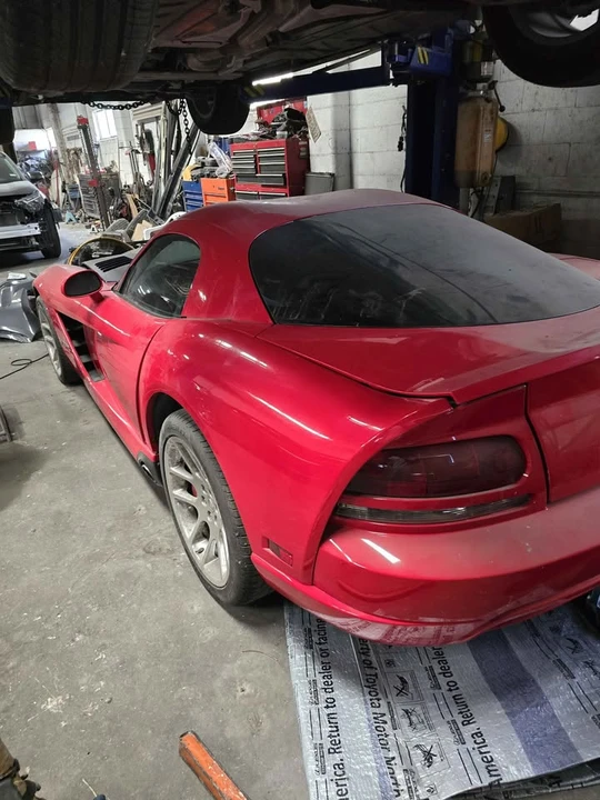 2006 Dodge Viper 3rd Gen - Image 10 of 10