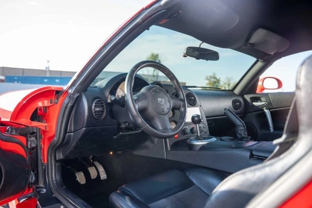 2006 Dodge Viper 4th Gen - Image 2 of 20