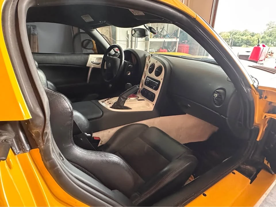 2006 Dodge Viper 3rd Gen - Image 10 of 20