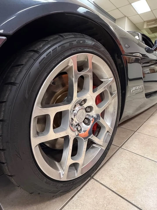 2006 Dodge Viper 3rd Gen - Image 13 of 20