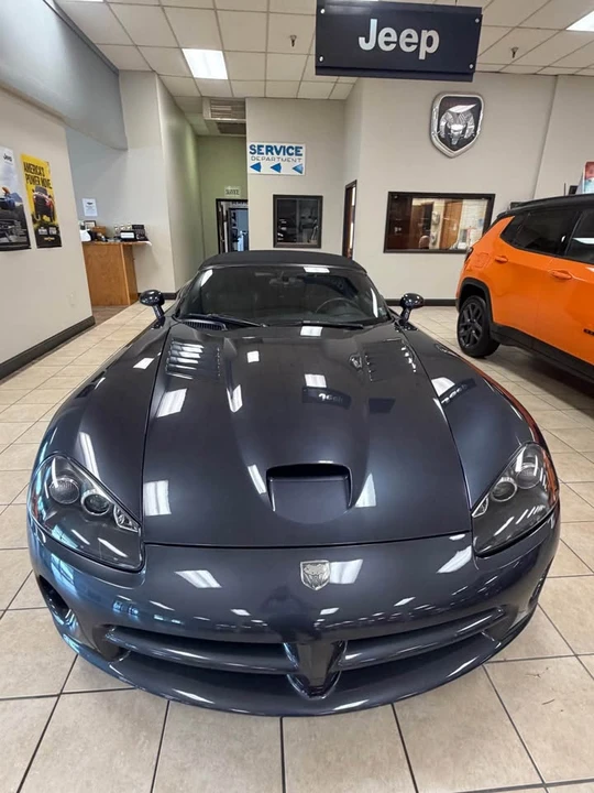 2006 Dodge Viper 3rd Gen - Image 2 of 20