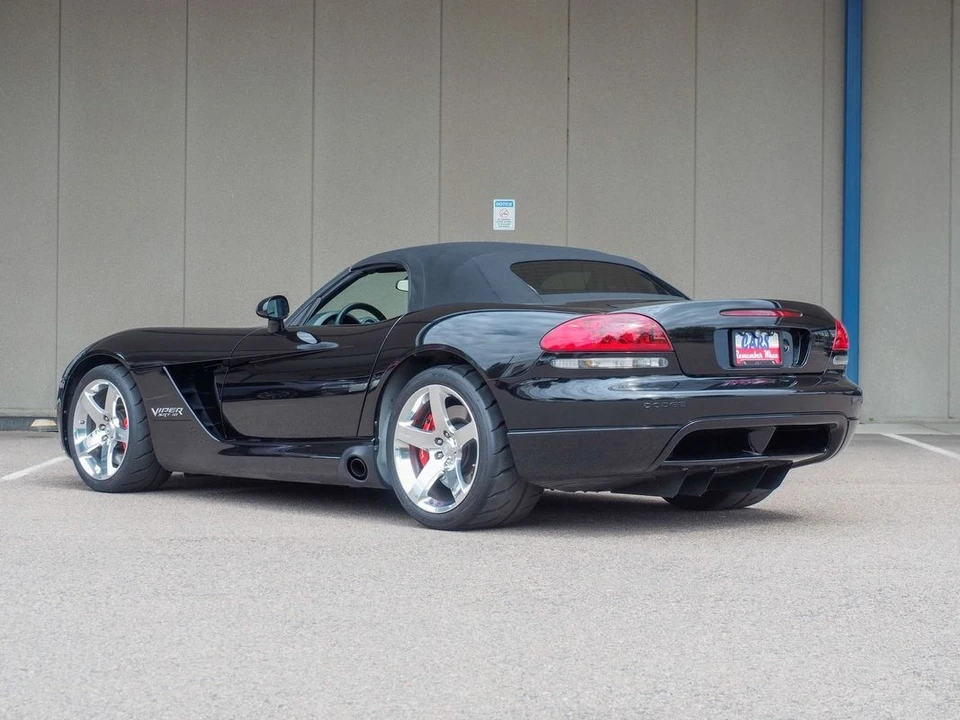 2006 Dodge Viper 3rd Gen - Image 5 of 31