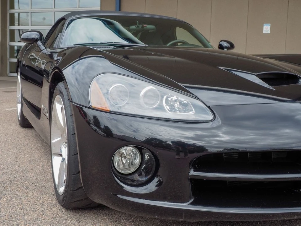 2006 Dodge Viper 3rd Gen - Image 16 of 31