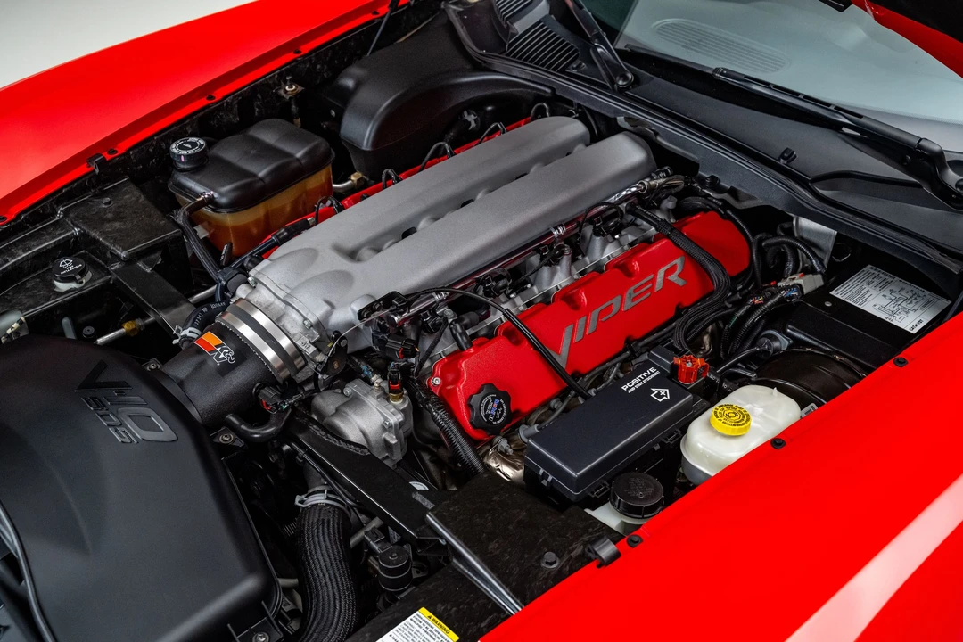 2006 Dodge Viper 3rd Gen - Image 2 of 31