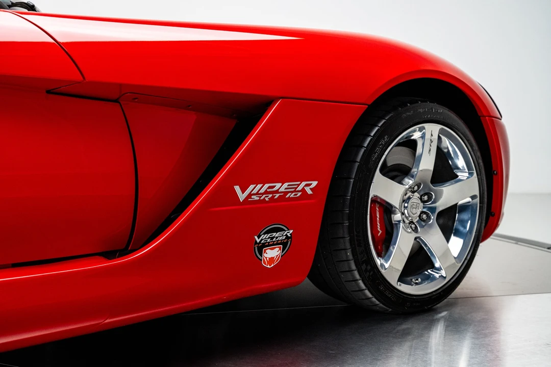 2006 Dodge Viper 3rd Gen - Image 17 of 31