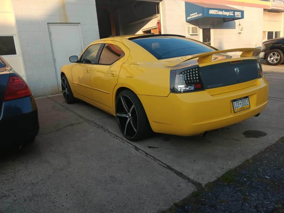 2006 Dodge Challenger SRT8 & 392 3rd Gen - Image 3 of 5