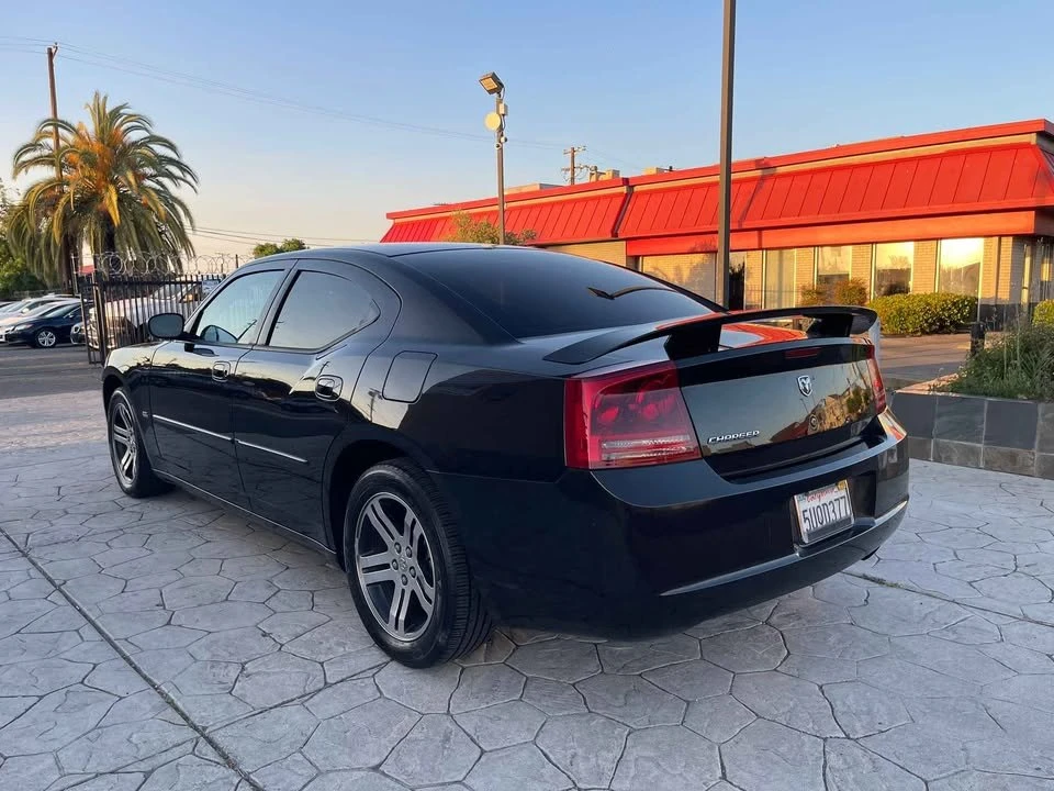 2006 Dodge Charger 6th Gen - Image 2 of 17