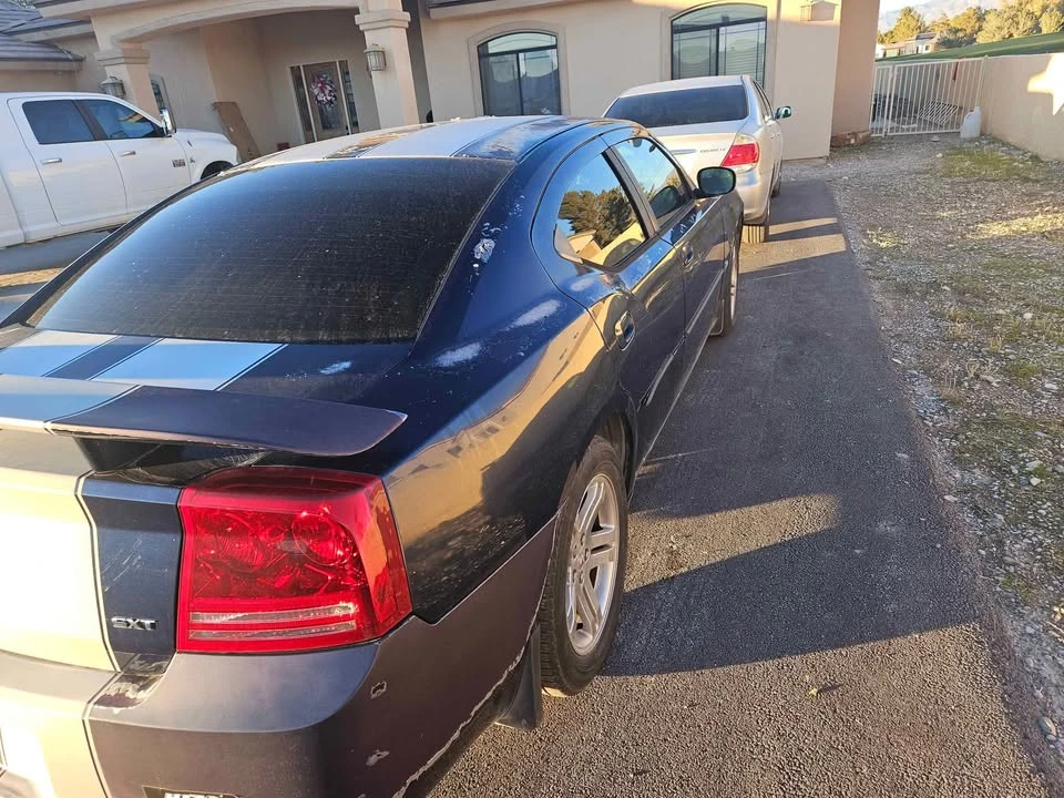 2006 Dodge Charger 6th Gen - Image 3 of 7