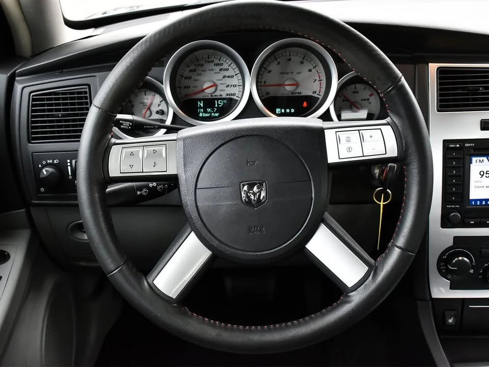 2006 Dodge Charger 6th Gen - Image 16 of 20