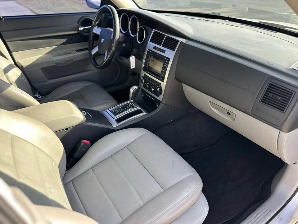 2006 Dodge Charger 6th Gen - Image 15 of 20