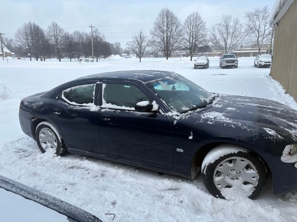 2006 Dodge Charger 6th Gen - Image 3 of 9