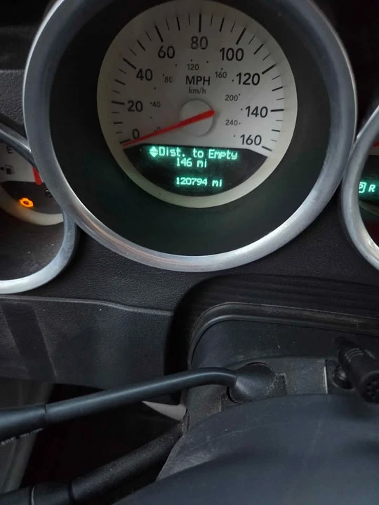 2006 Dodge Charger 6th Gen - Image 5 of 9