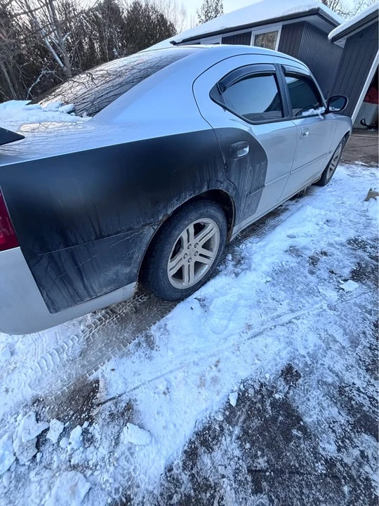 2006 Dodge Charger 6th Gen - Image 2 of 6