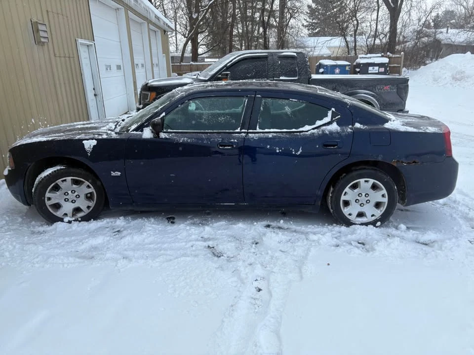 2006 Dodge Charger 6th Gen - Image 4 of 9