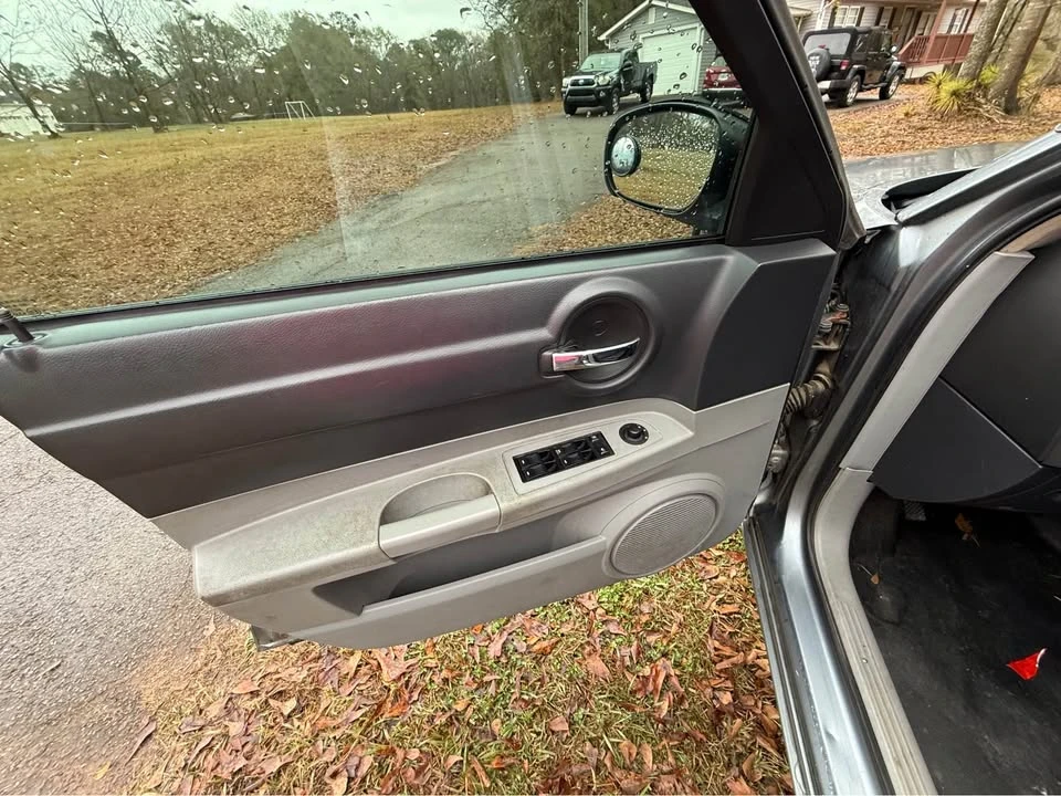 2006 Dodge Charger 6th Gen - Image 9 of 12