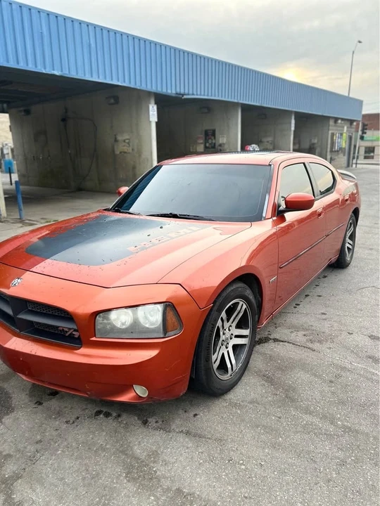 2006 Dodge Charger 6th Gen - Image 3 of 4