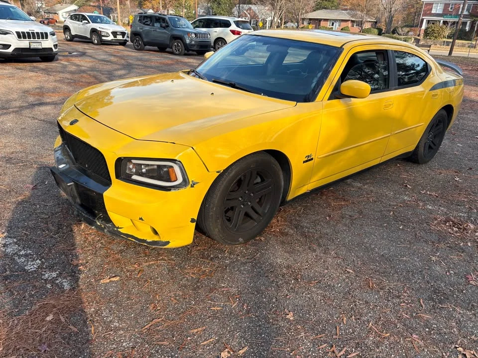 2006 Dodge Charger 6th Gen - Image 3 of 10