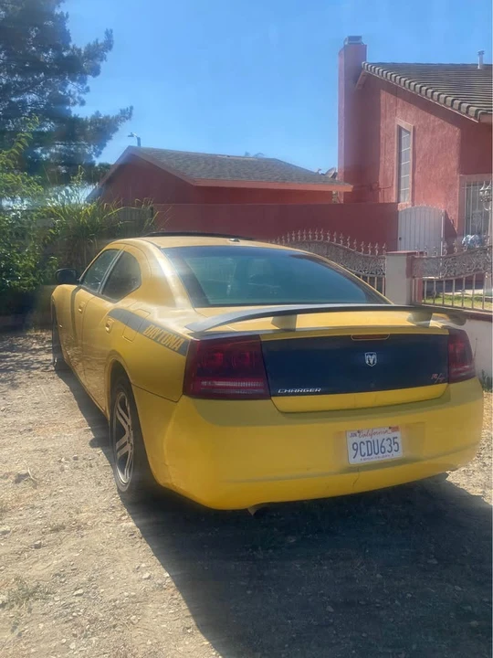 2006 Dodge Charger 6th Gen - Image 6 of 9