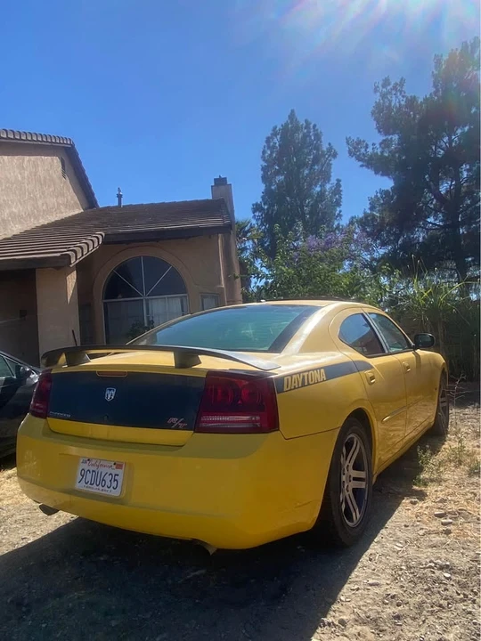 2006 Dodge Charger 6th Gen - Image 4 of 9
