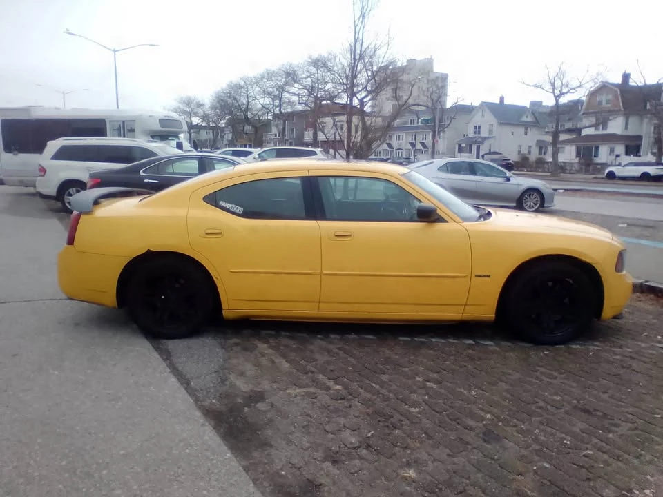 2006 Dodge Charger 6th Gen - Image 6 of 10