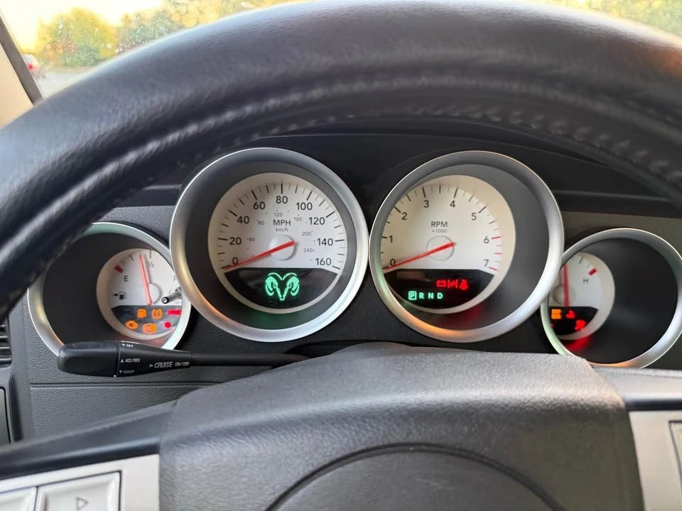 2006 Dodge Charger 6th Gen - Image 6 of 12