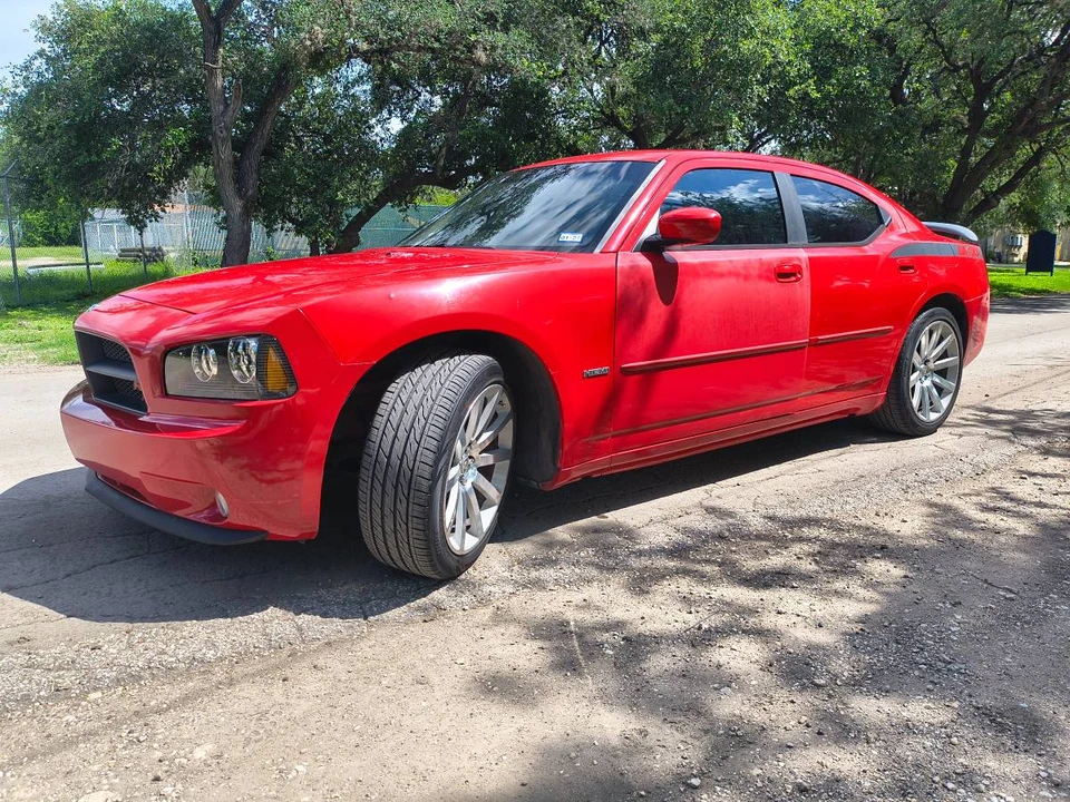 2006 Dodge Charger 6th Gen - Image 3 of 4