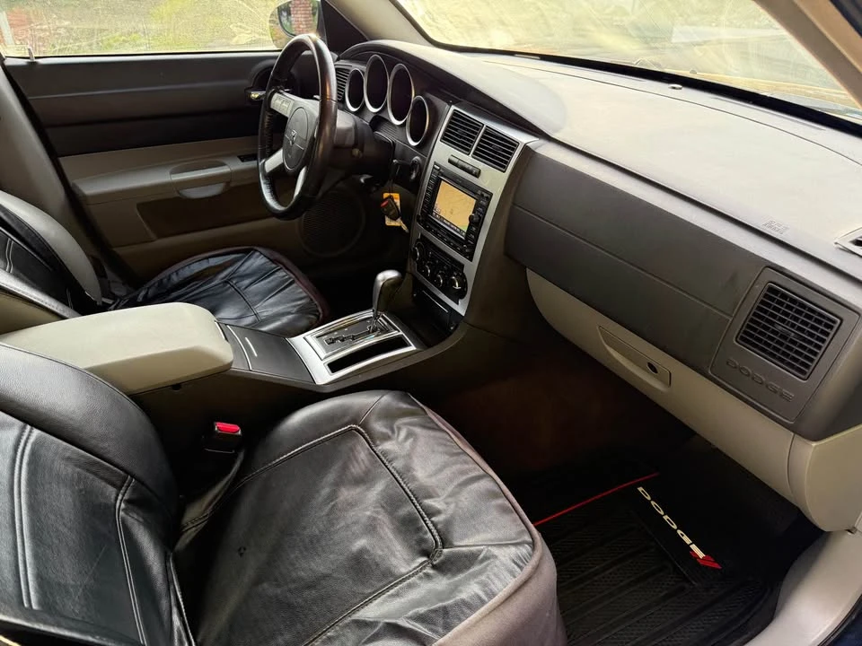 2006 Dodge Charger 6th Gen - Image 7 of 8