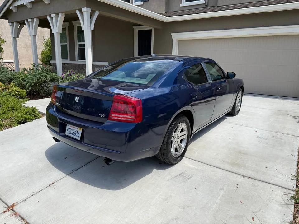 2006 Dodge Charger 6th Gen - Image 4 of 8