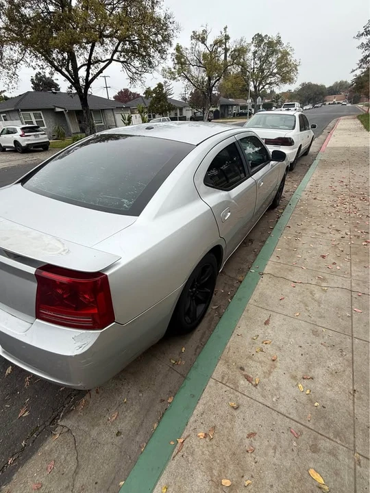 2006 Dodge Charger 6th Gen - Image 2 of 5