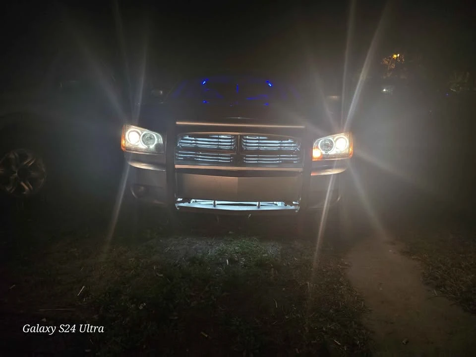 2006 Dodge Charger 6th Gen - Image 3 of 5
