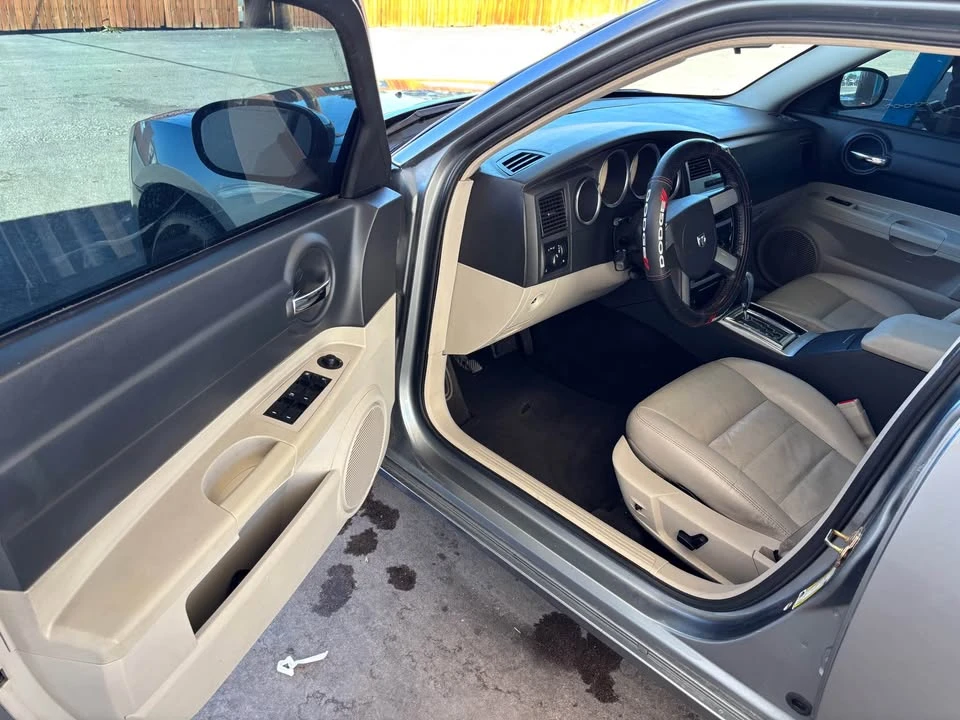 2006 Dodge Charger 6th Gen - Image 5 of 9