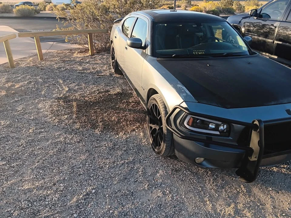 2006 Dodge Charger 6th Gen - Image 2 of 4