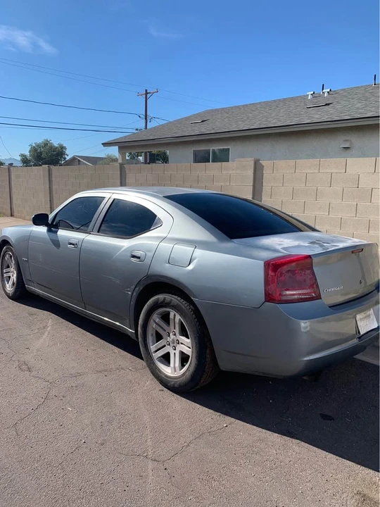 2006 Dodge Charger 6th Gen - Image 2 of 4