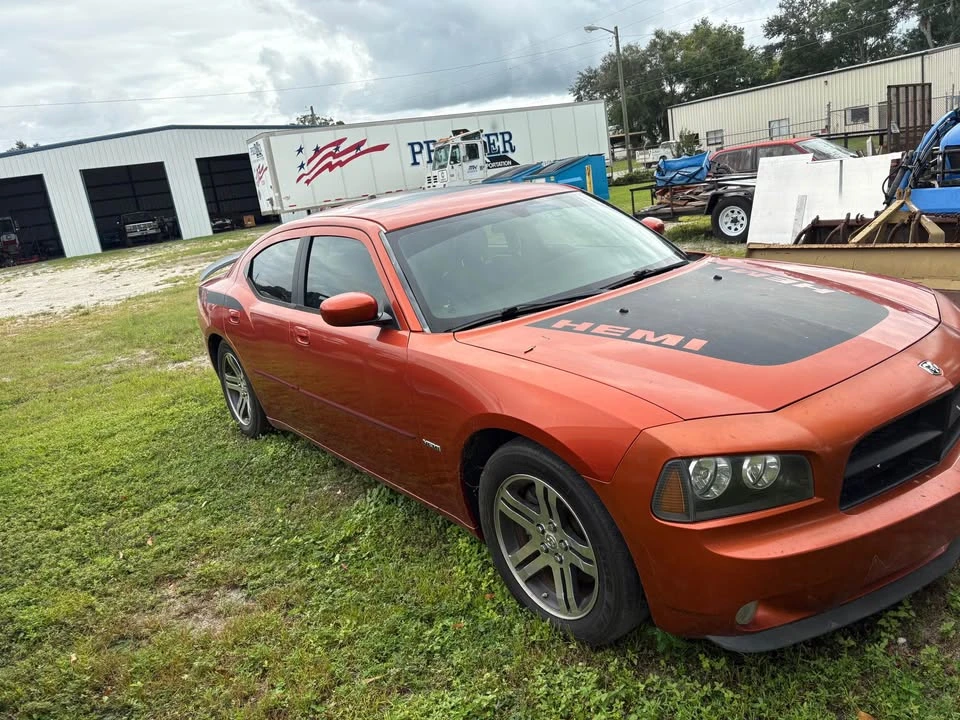 2006 Dodge Charger 6th Gen - Image 3 of 8
