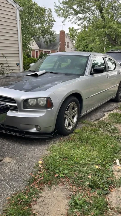2006 Dodge Charger 6th Gen - Image 4 of 4