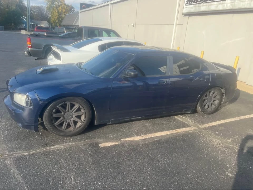 2006 Dodge Charger 6th Gen - Image 2 of 5
